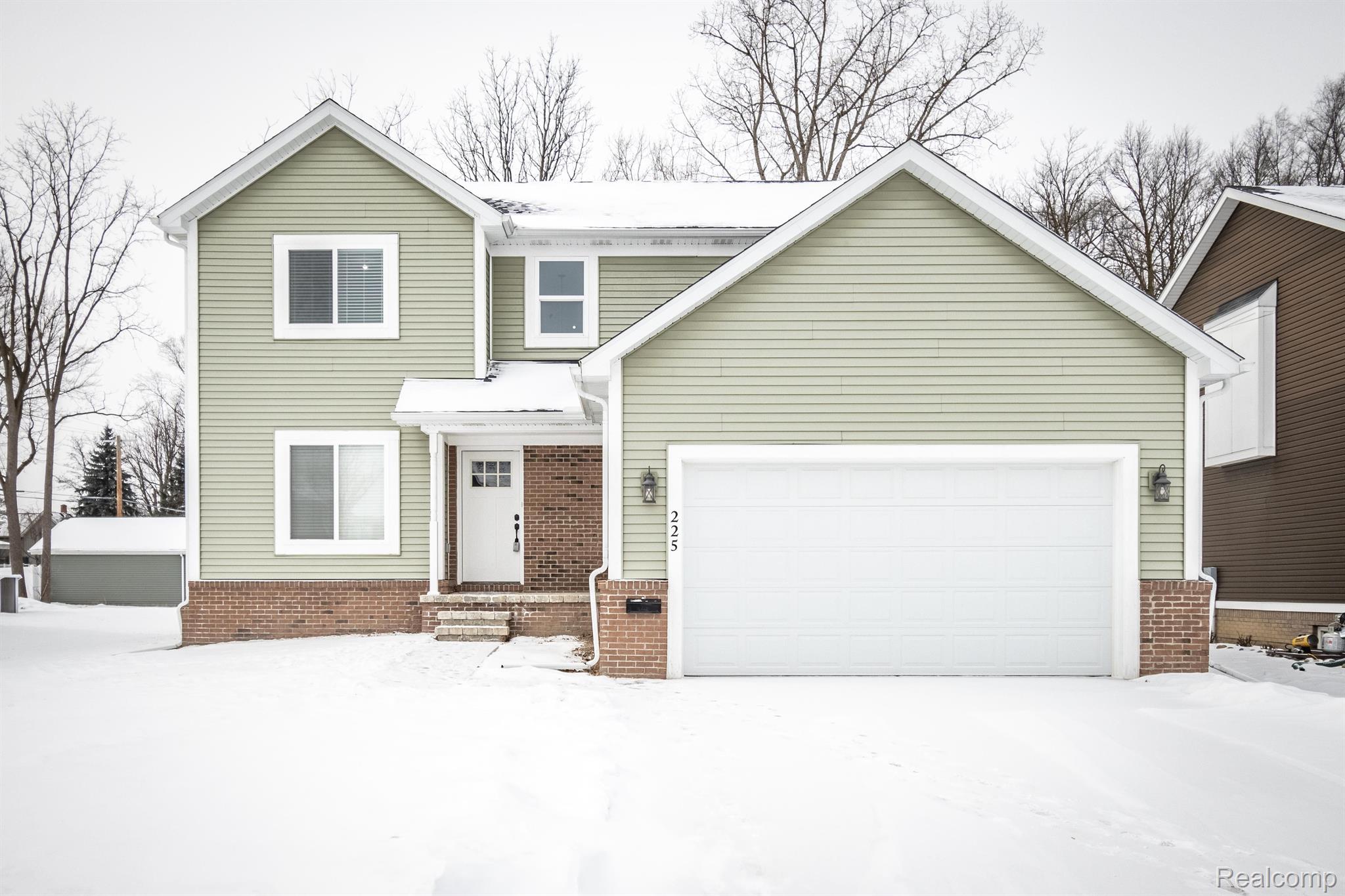 225 Mussey Street Romeo, MI 48065 - Photo 1 of 43 Gallery Image 1
