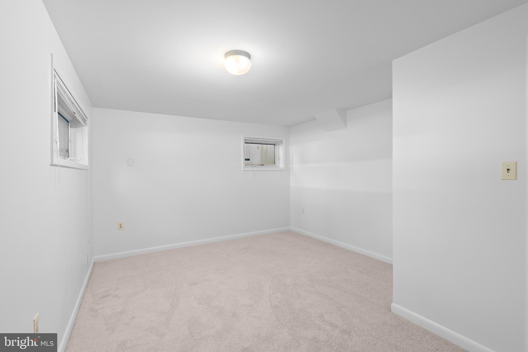 2954 Viewpoint Road Alexandria, VA 22314 - Photo 43 of 59