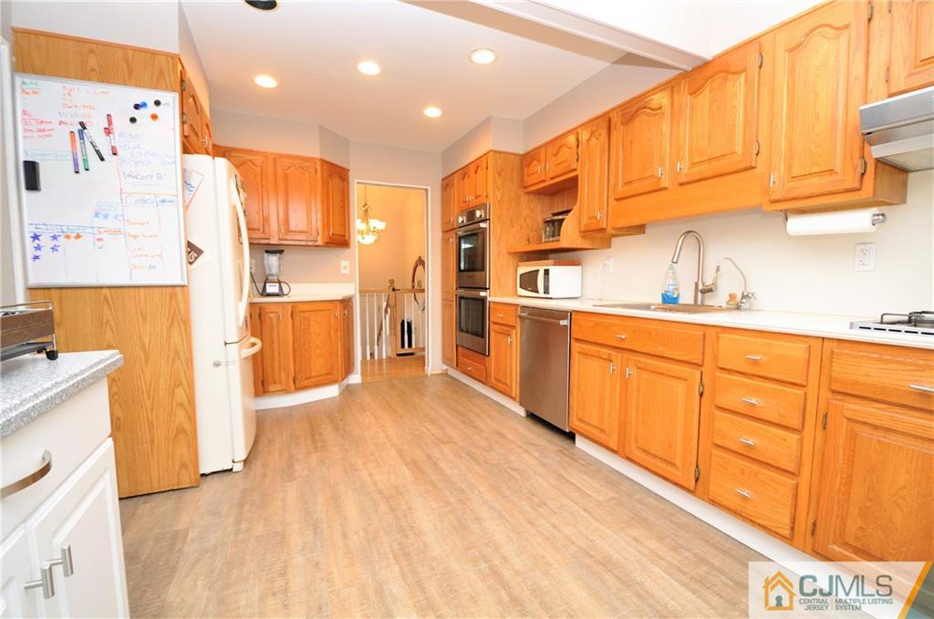 14 Hansen Road Old Bridge, NJ 08857 - Photo 9 of 16 Gallery Image 9
