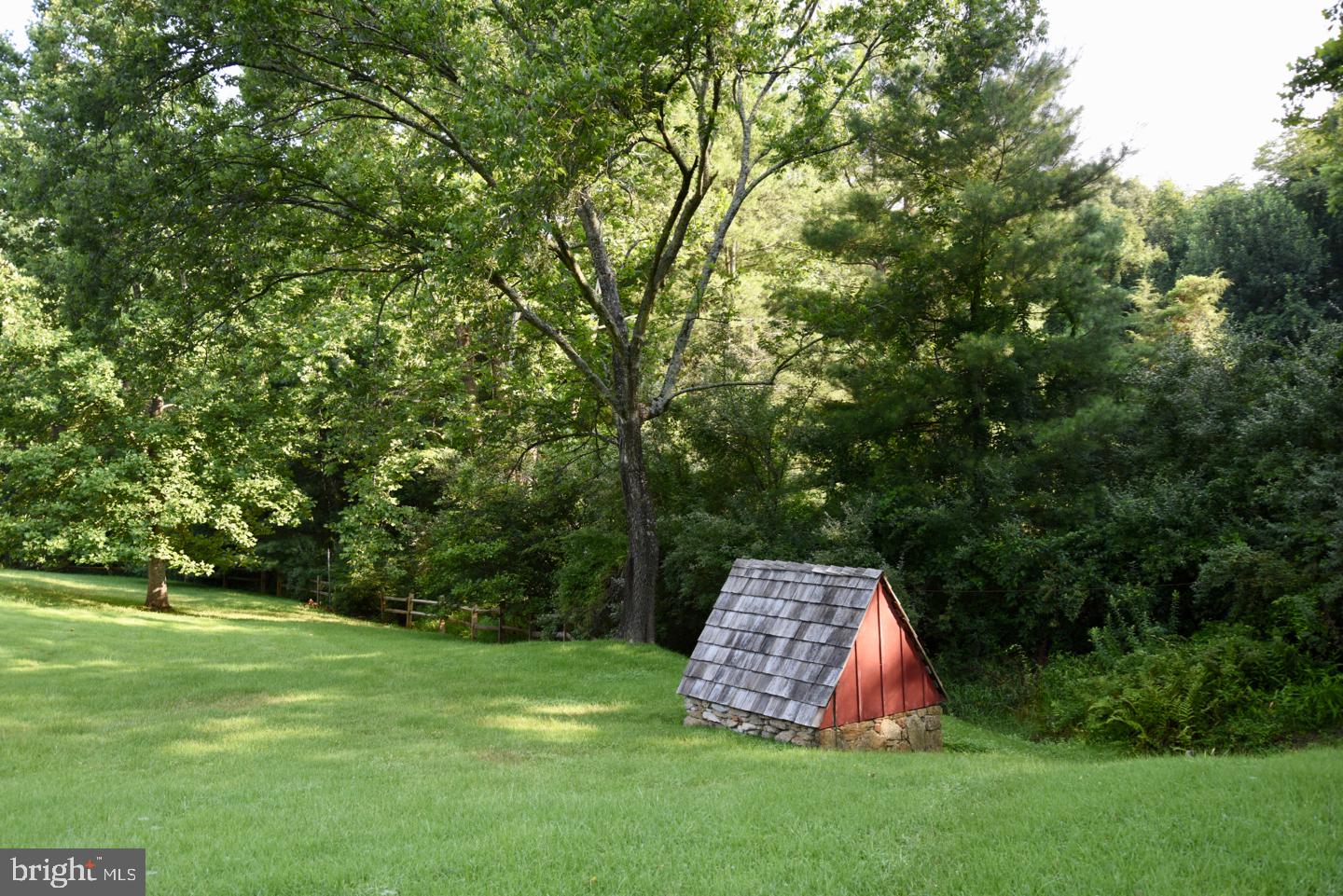 15 Laurel Mills Road Castleton, VA 22716 - Photo 24 of 28 Spring House