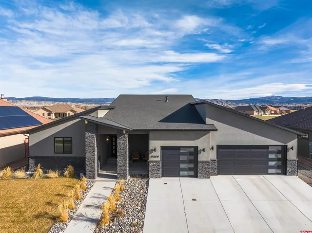 $840,000 | 2509 Bear Lake Drive, Montrose, CO 81401
