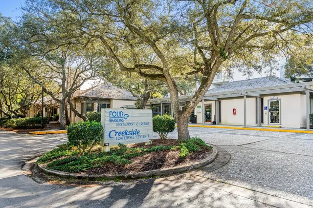 $288,500 | 415 Ocean Creek Drive, Unit 2150, Myrtle Beach, SC 29572