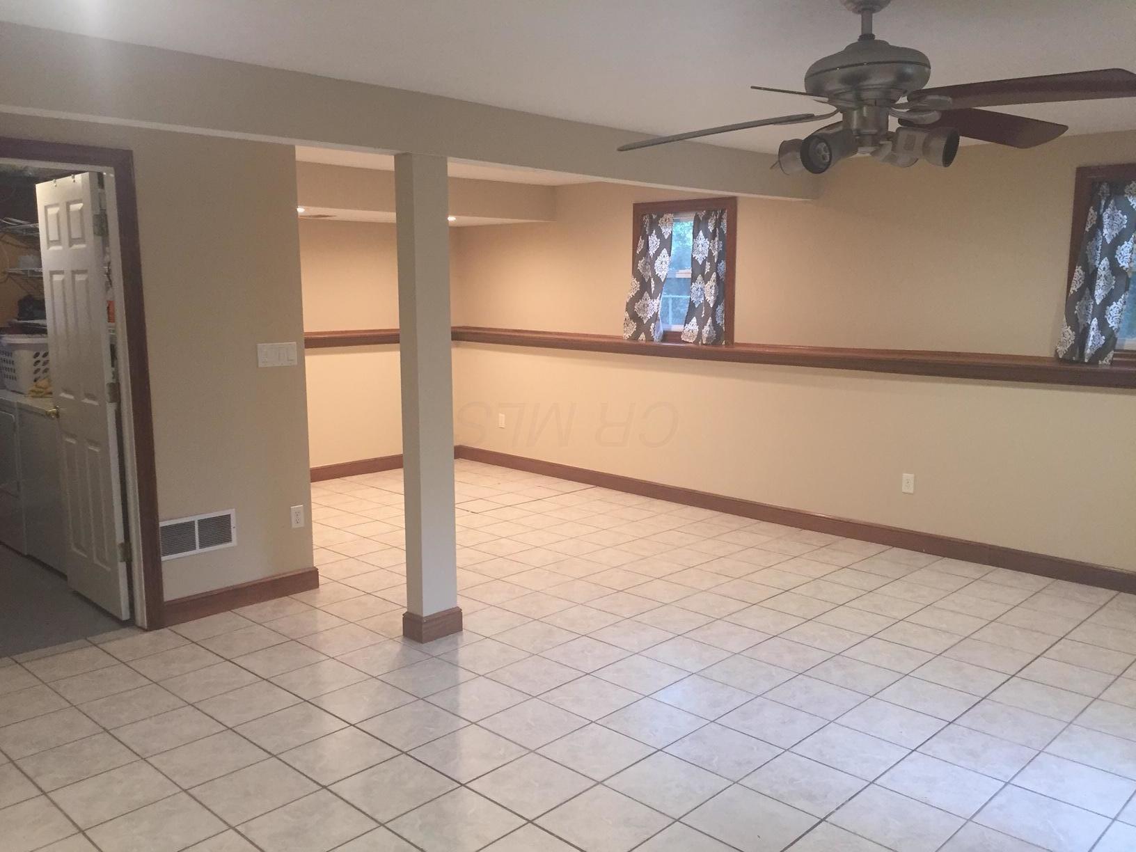 2039 Wolverhampton Road Powell, OH 43065 - Photo 12 of 33 Gallery Image 12
