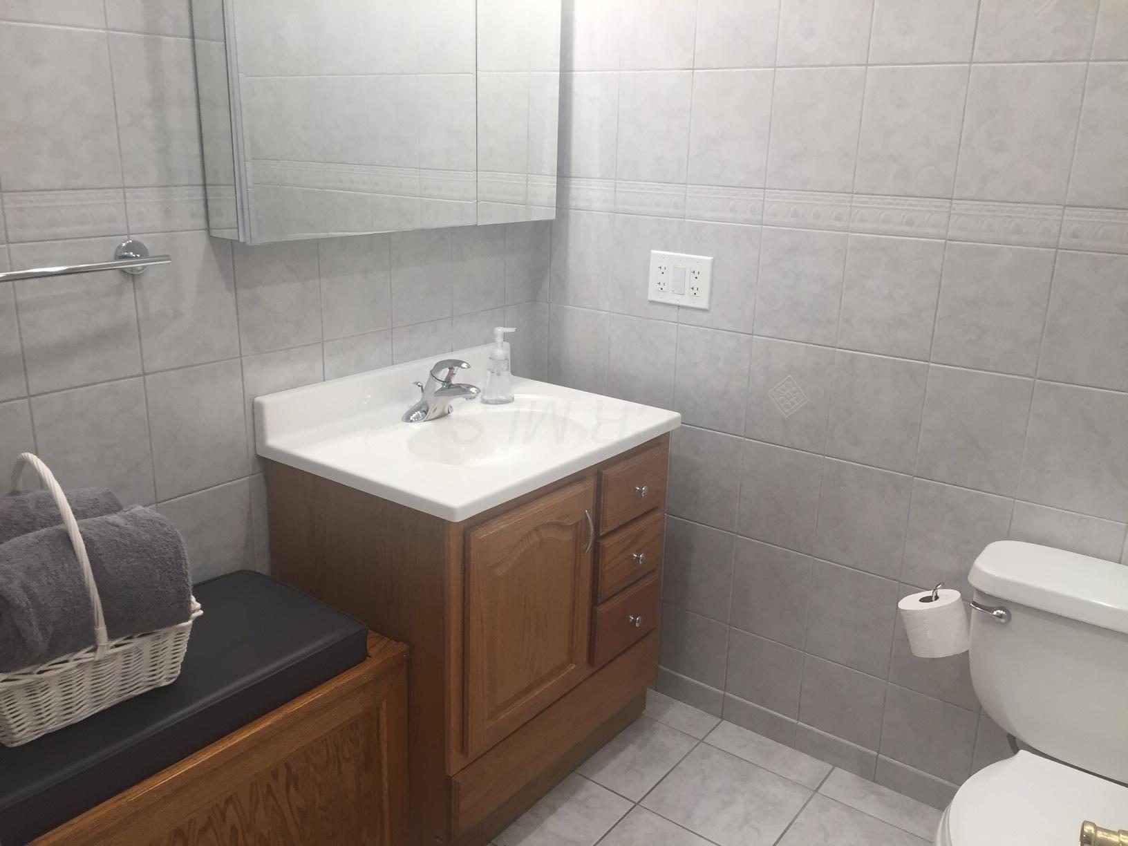 2039 Wolverhampton Road Powell, OH 43065 - Photo 16 of 33 Gallery Image 16