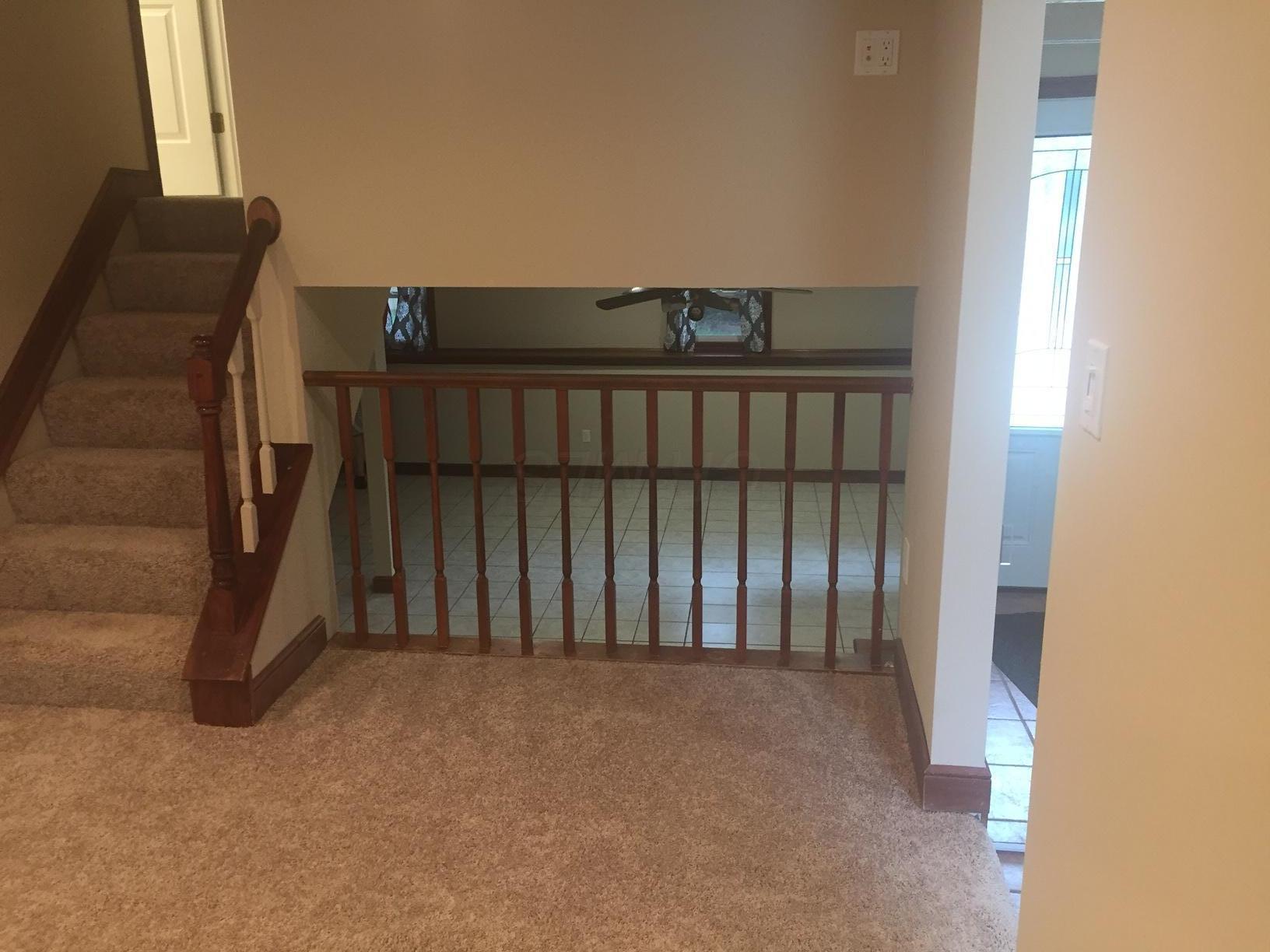 2039 Wolverhampton Road Powell, OH 43065 - Photo 9 of 33 Gallery Image 9