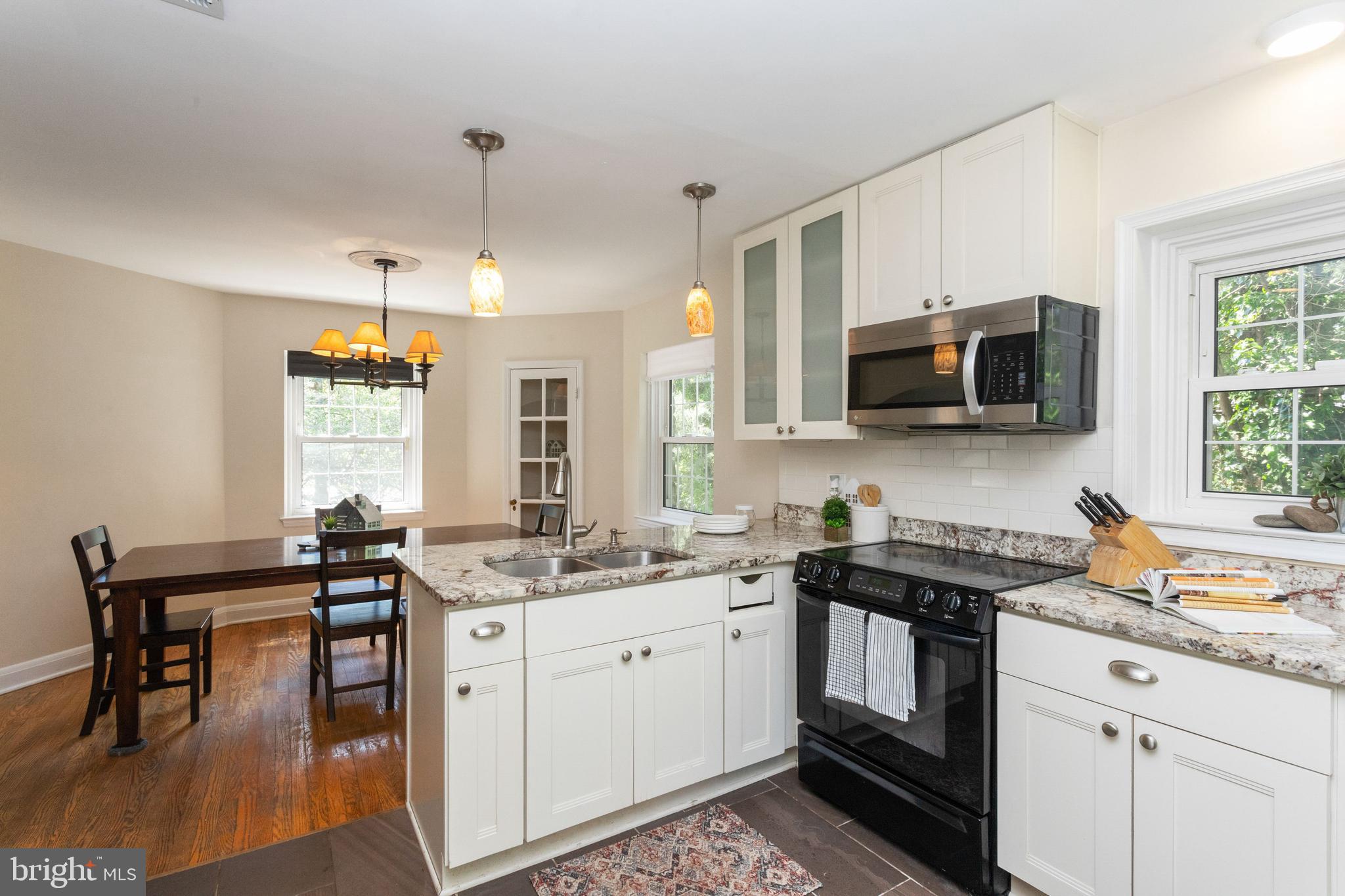 3703 Buckingham Road Baltimore, MD 21207 - Photo 14 of 35