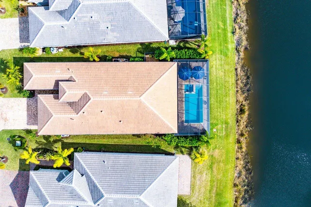 $929,100 | 11909 Southwest Coral Cove Parkway, Port St. Lucie, FL 34987