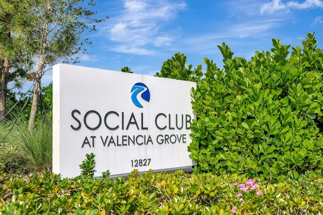 $929,100 | 11909 Southwest Coral Cove Parkway, Port St. Lucie, FL 34987