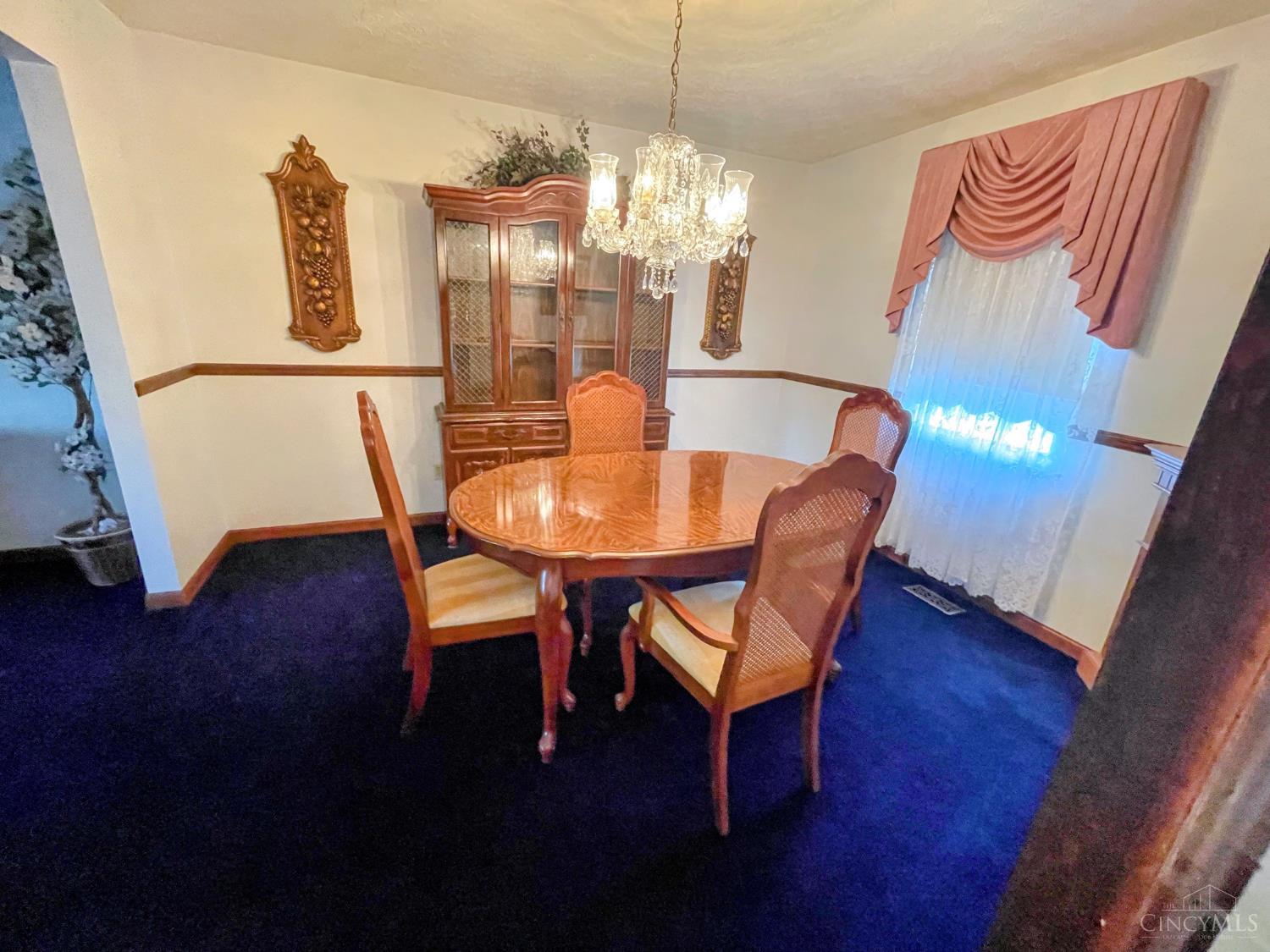 3573 East Taylor School Road Hamilton, OH 45011 - Photo 7 of 55 Gallery Image 7