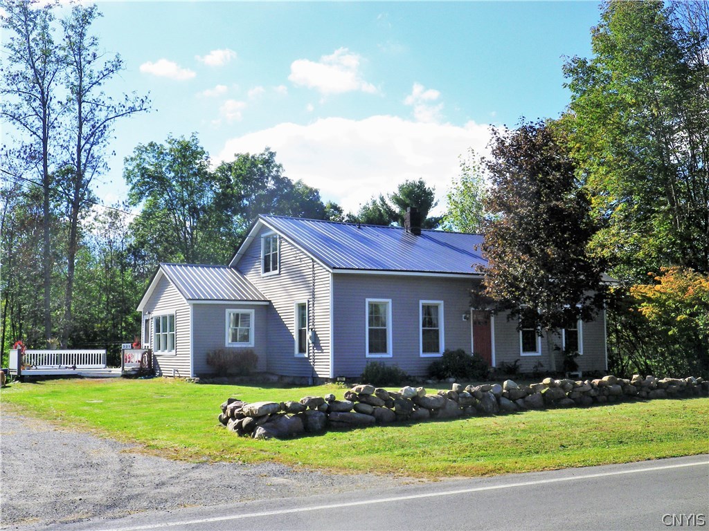 321 County Rte 6 Schroeppel, NY 13135 - Photo 1 of 1 2313 Sq. Ft. 3 Bedrooms, 2 Baths, Full Basement 2