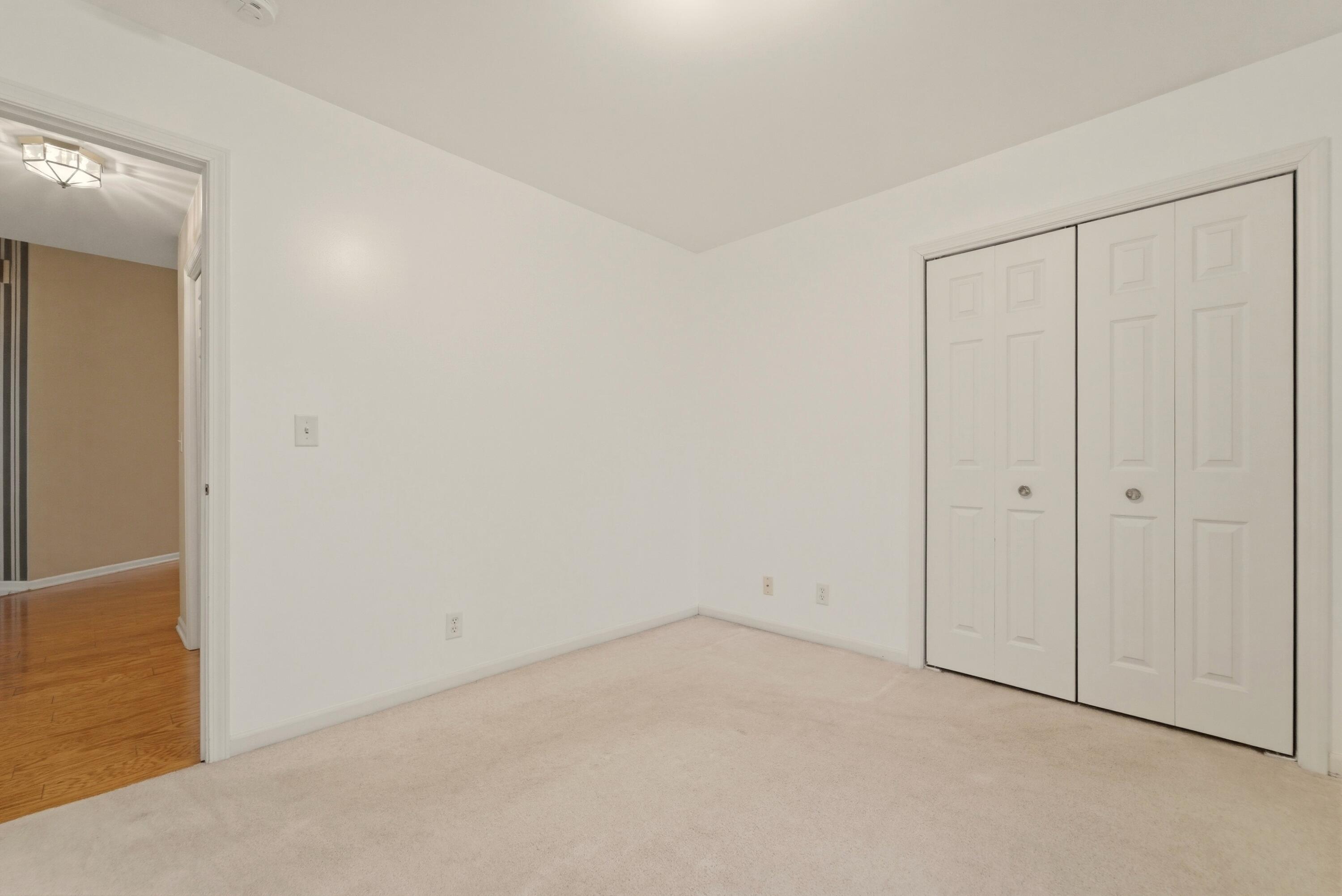 411 Pine Ridge Circle Lowell, IN 46356 - Photo 16 of 29 3000x2005