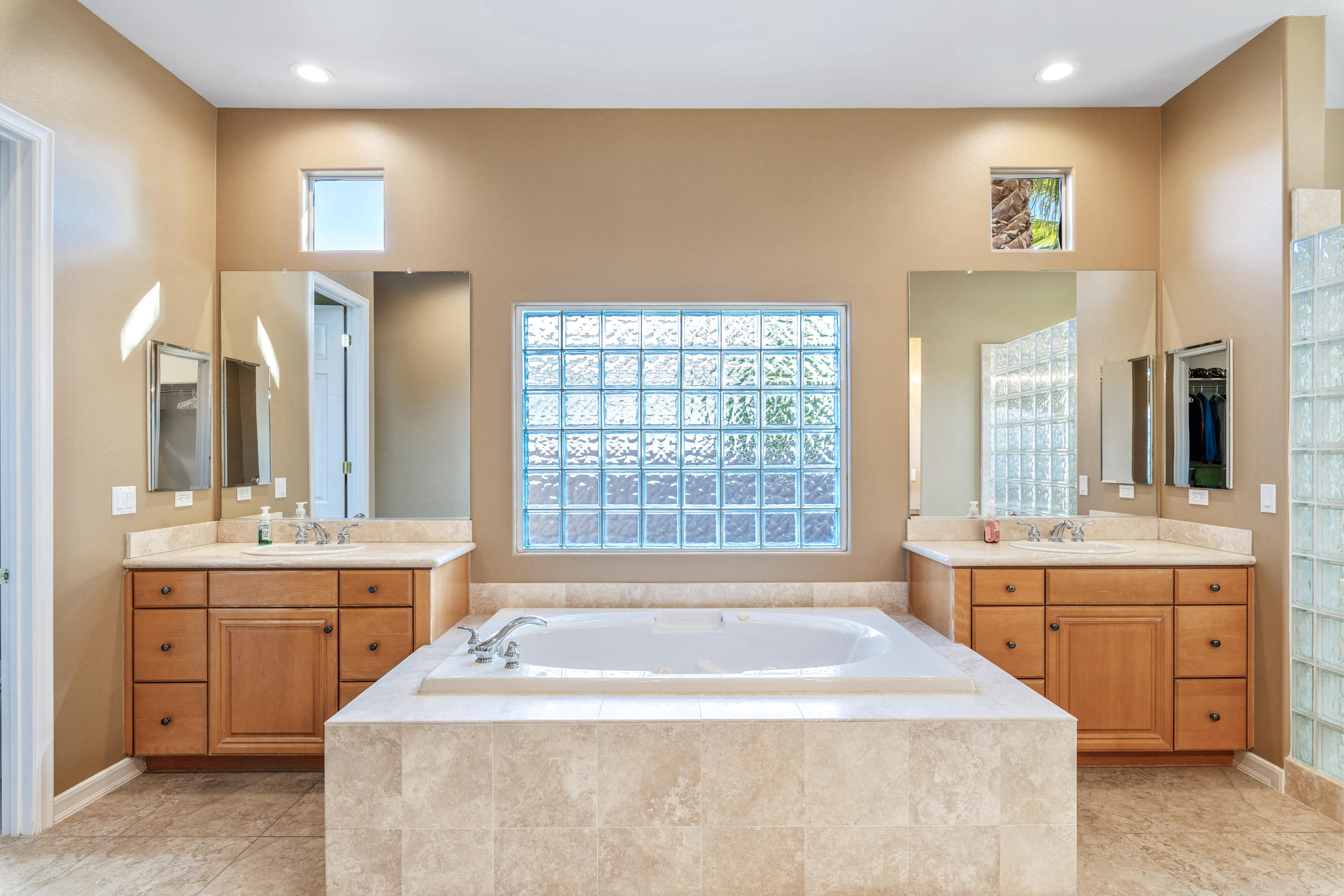 360 Loch Lomond Road Rancho Mirage, CA 92270 - Photo 27 of 76 068A3175