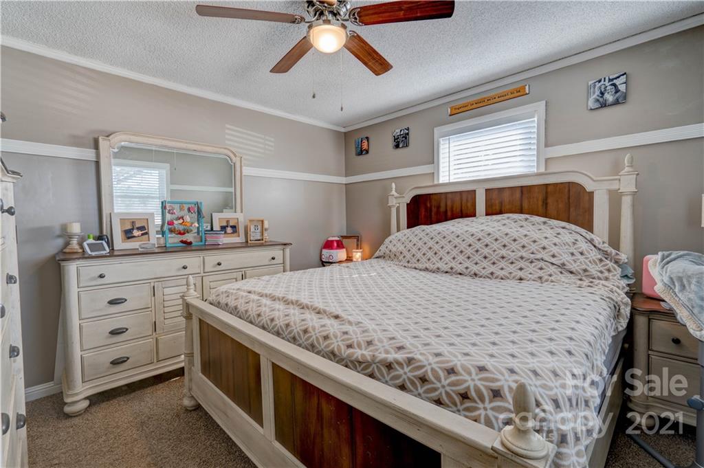 511 J C Dellinger Road Cherryville, NC 28021 - Photo 13 of 18 Gallery Image 13