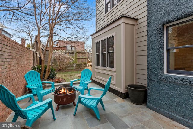 $1,150,000 | 651 E Street Southeast, Washington, DC 20003