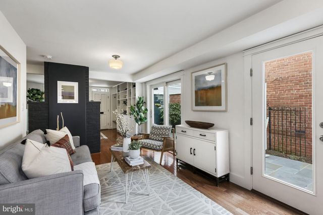 $1,150,000 | 651 E Street Southeast, Washington, DC 20003