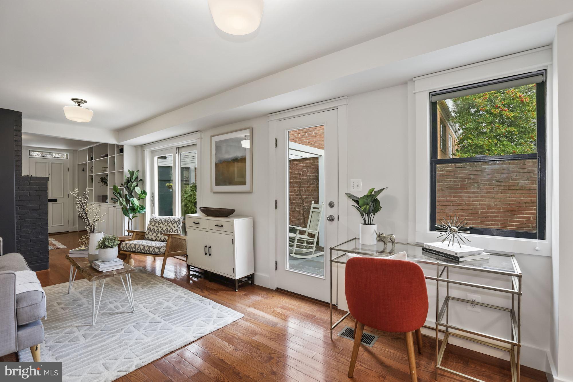 651 E Street Southeast Washington, DC 20003 - Photo 10 of 32 Perfect Work From Home Spot