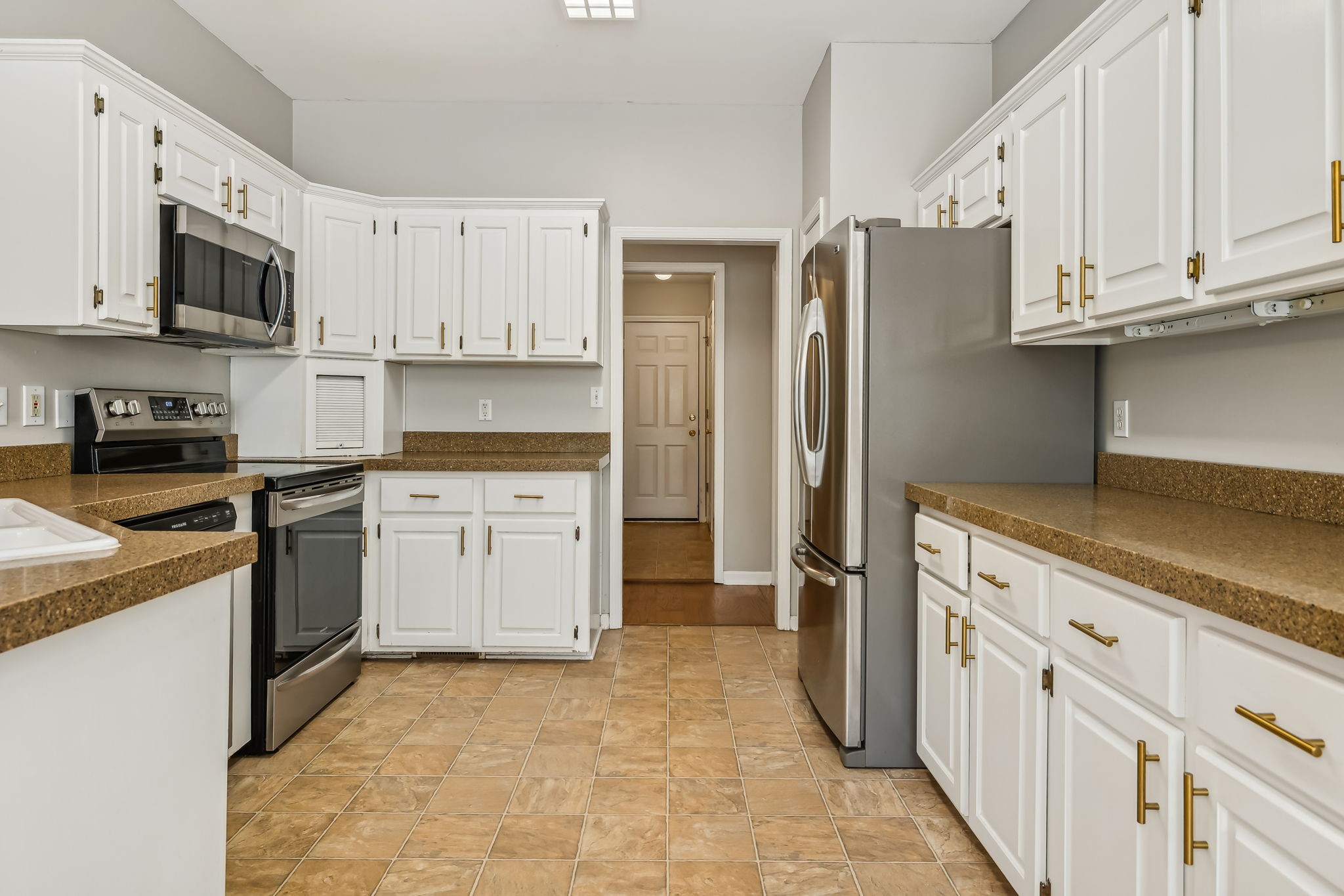 7740 Greenbrier Road Joelton, TN 37080 - Photo 11 of 31 Kitchen
