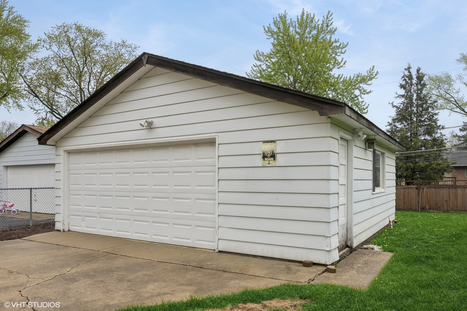 1425 North Wilke Road Arlington Heights, IL 60004 - Photo 12 of 12 a view of backyard of house