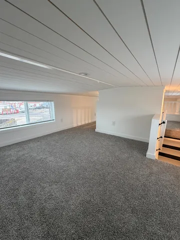 a view of empty room with window