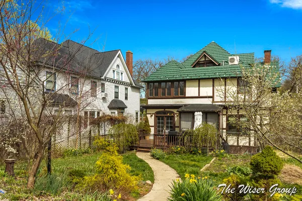 $425,000 | 1219 Grand Avenue, Kalamazoo, MI 49006