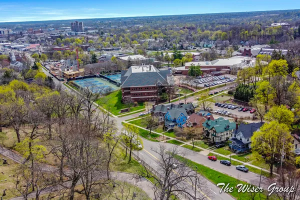 $425,000 | 1219 Grand Avenue, Kalamazoo, MI 49006