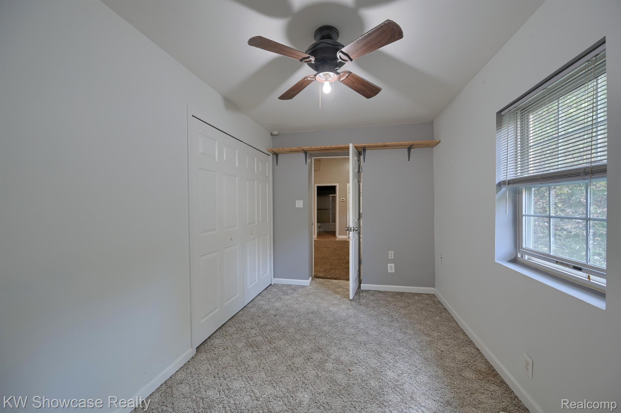5276 Wayne Road White Lake, MI 48383 - Photo 15 of 22 Gallery Image 15