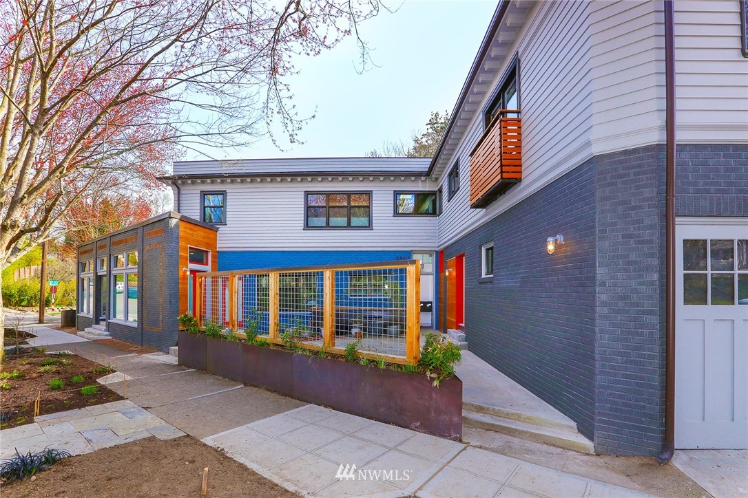 3301 York Road South, Unit 4 Seattle, WA 98144 - Photo 1 of 9 Gallery Image 1