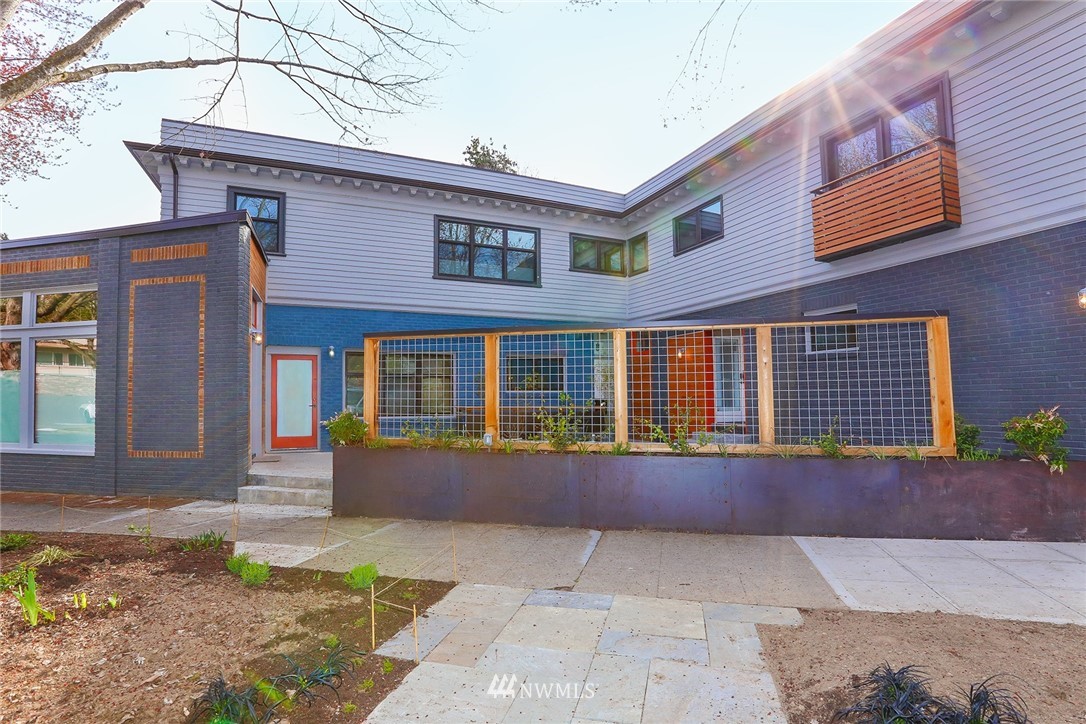3301 York Road South, Unit 4 Seattle, WA 98144 - Photo 2 of 9 Gallery Image 2
