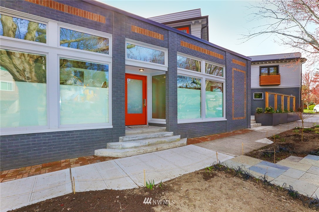 3301 York Road South, Unit 4 Seattle, WA 98144 - Photo 4 of 9 Gallery Image 4