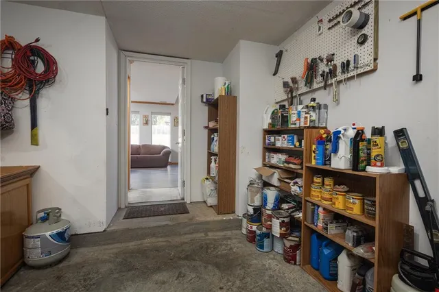 $330,000 | 1303 Kimberly Drive, Warrensburg, MO 64093