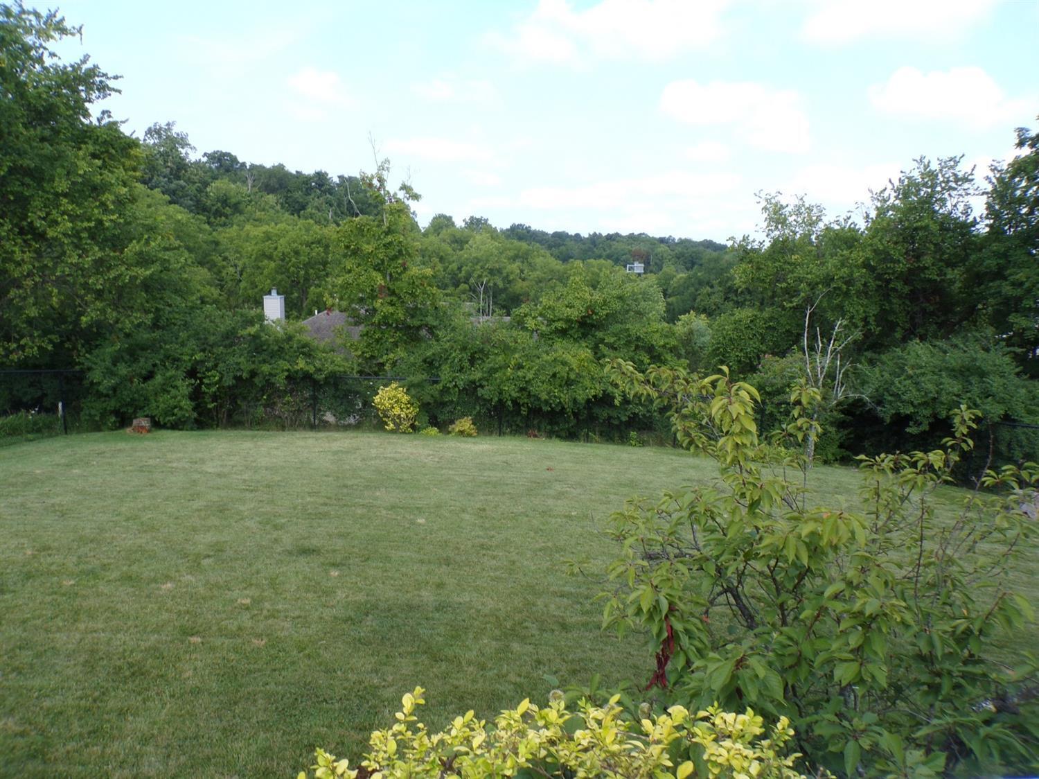 4560 Springdale Road Cincinnati, OH 45251 - Photo 2 of 41 Gallery Image 2