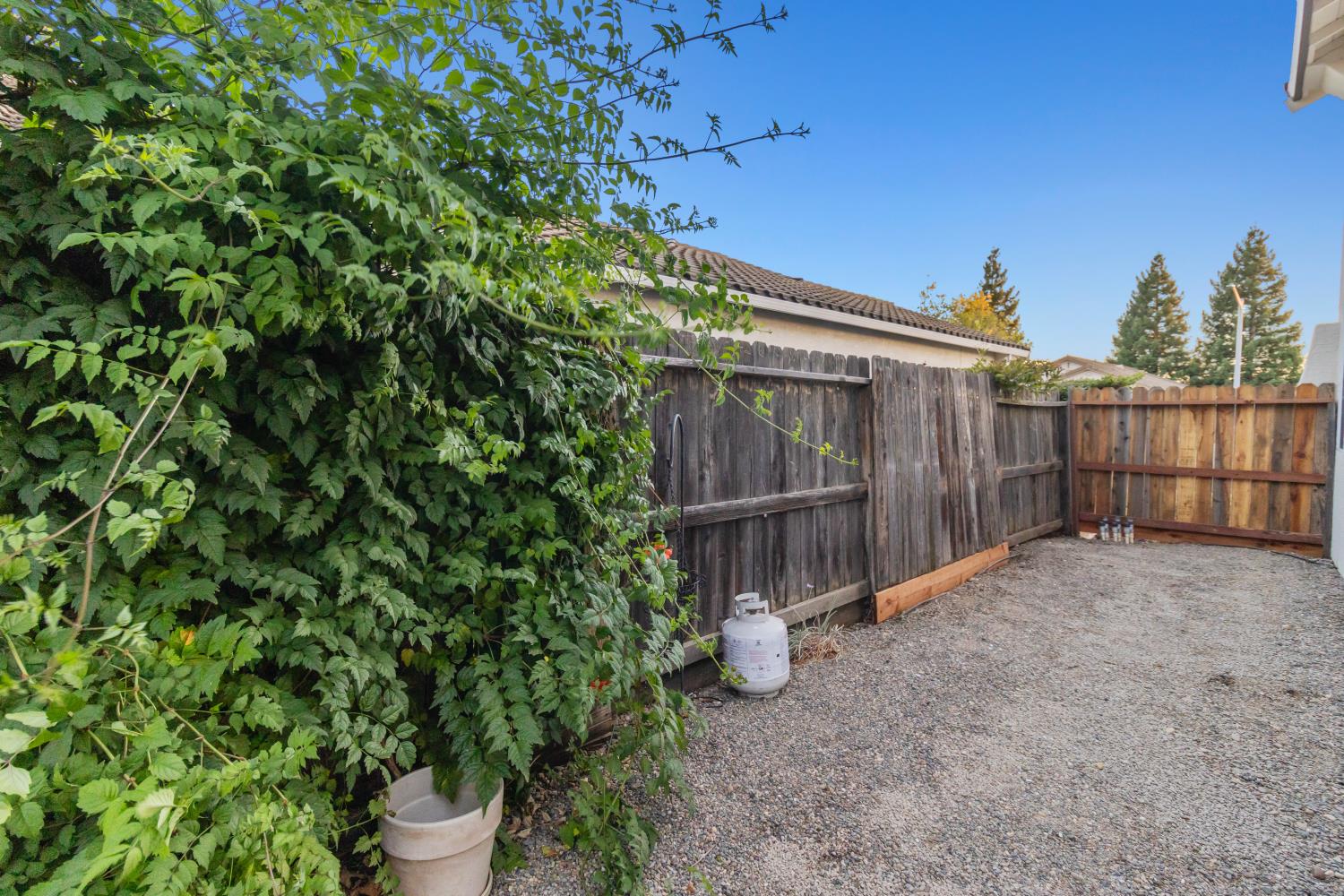 1080 Rudgwick Drive Roseville, CA 95747 - Photo 51 of 68