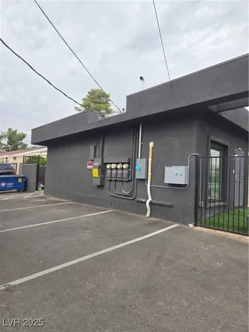 $1,299 | 1000 Lewis Avenue, Unit 1004, Las Vegas, NV 89101