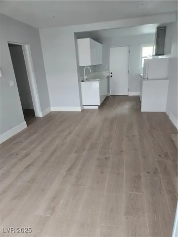 $1,299 | 1000 Lewis Avenue, Unit 1004, Las Vegas, NV 89101