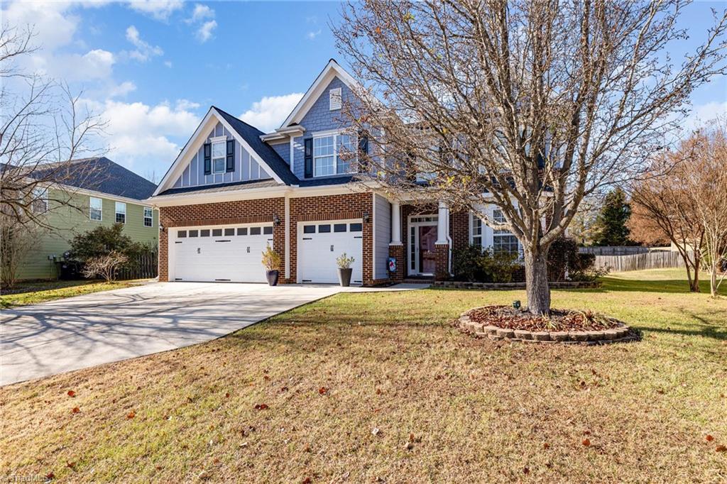 2304 Rockland Circle High Point, NC 27265 - Photo 3 of 50