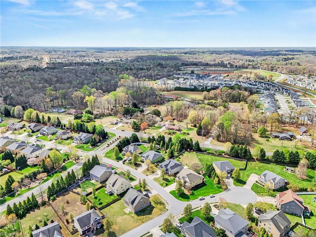 2304 Rockland Circle High Point, NC 27265 - Photo 46 of 50