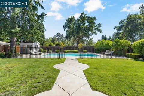 $1,998,000 | 102 Belgian Drive, Danville, CA 94526