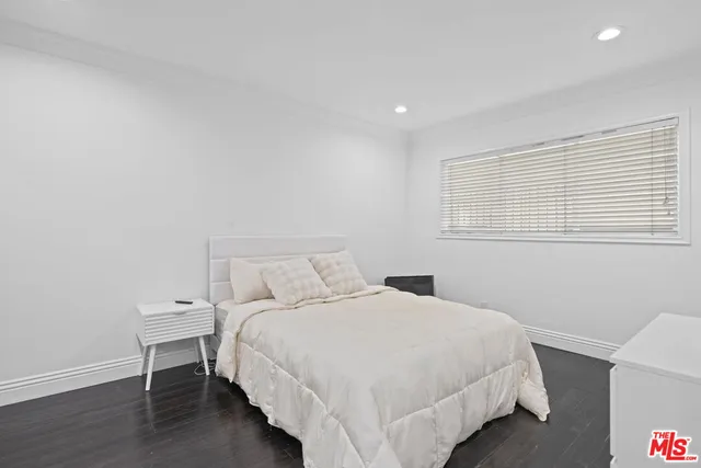 $3,295 | 11646 Chenault Street, Unit 2, Los Angeles, CA 90049