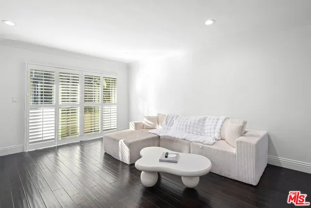 $3,295 | 11646 Chenault Street, Unit 2, Los Angeles, CA 90049