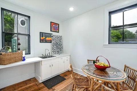 $1,395,000 | 49 Hawthorn Street, New Bedford, MA 02740