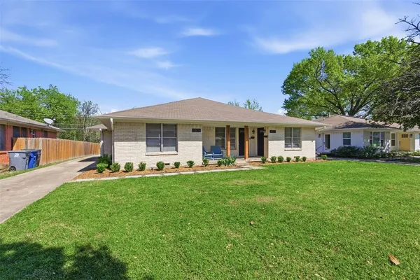 $2,150 | 6565 Ascot Lane, Dallas, TX 75214