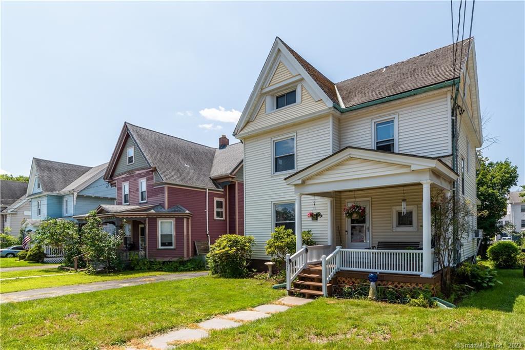 201 4th Street Meriden, CT 06451 - Photo 1 of 1 https://smartmls.mlsmatrix.com/Matrix/MediaManager/ShowImage.aspx?tbl=9&mtid=1&tmui=123579264&mf=PU12462037&w=128&h=96&q=99&md=0001-01-01%2000:00:00.000