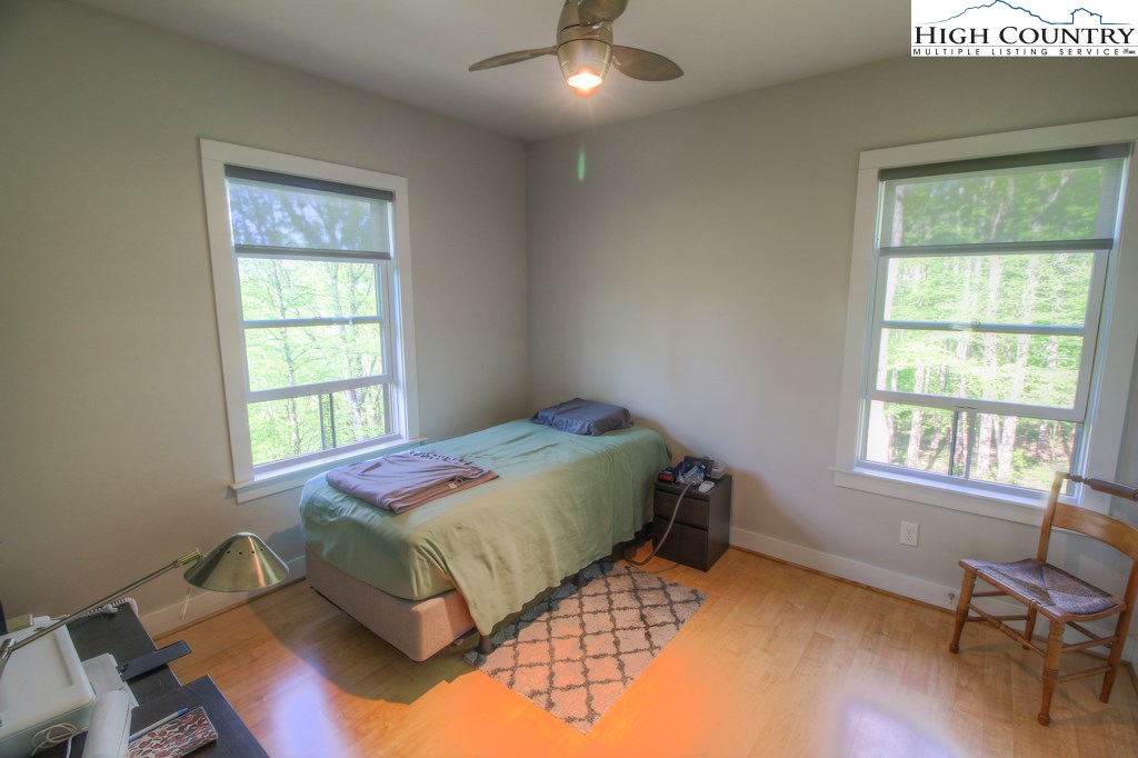 386 Fox Cove Road South Boone, NC 28607 - Photo 11 of 24 Gallery Image 11