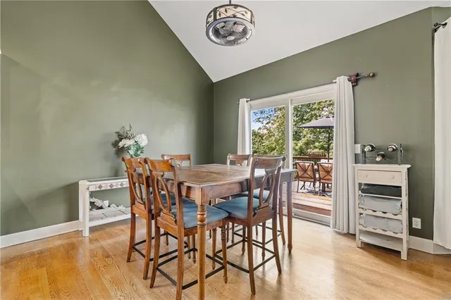 $585,000 | 10013 Northwest Crooked Road, Parkville, MO 64152