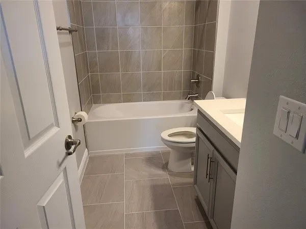 $3,800 | 11732 Richmond Trail, Parrish, FL 34219