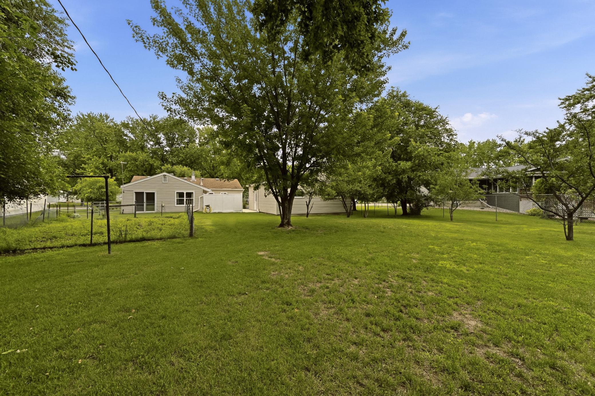 1805 Marvale Avenue Southeast Rochester, MN 55904 - Photo 24 of 25