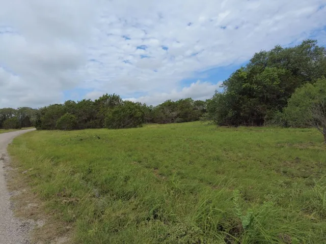 $550,000 | 206 Burnet Tx 78611, Lampasas, TX 76550