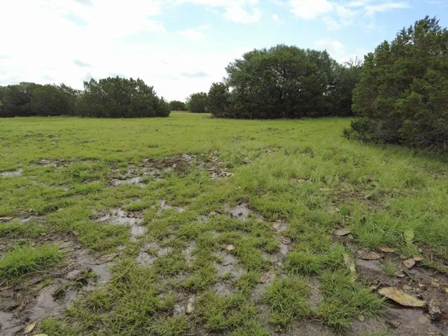 $550,000 | 206 Burnet Tx 78611, Lampasas, TX 76550