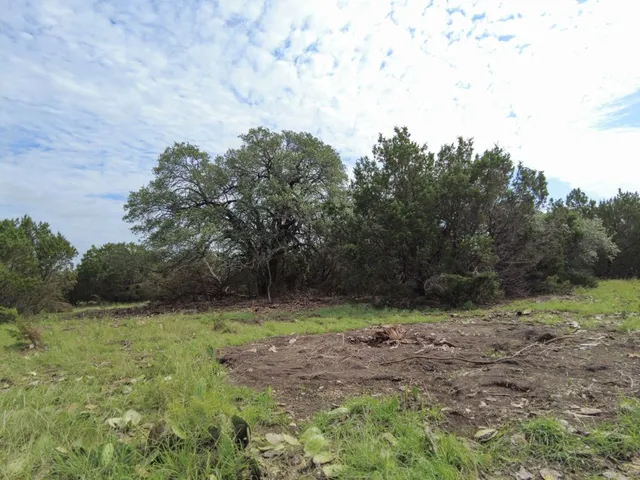 $550,000 | 206 Burnet Tx 78611, Lampasas, TX 76550