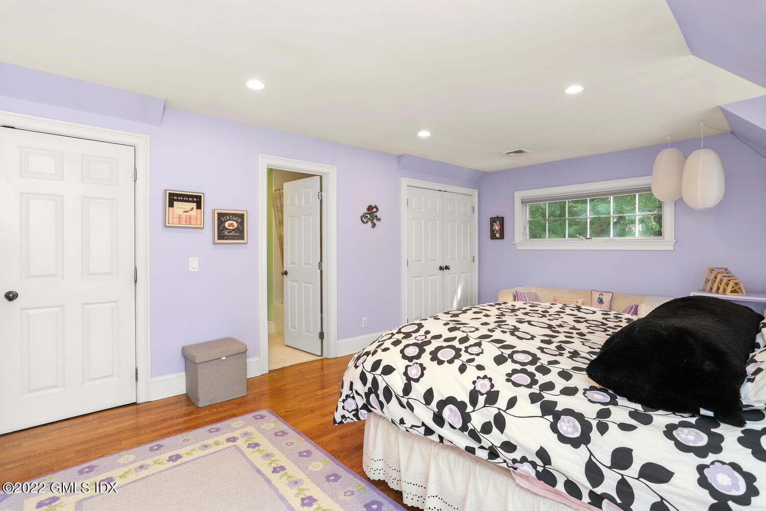 9 Robin Place Old Greenwich, CT 06870 - Photo 32 of 51 a bedroom with a bed and a dresser